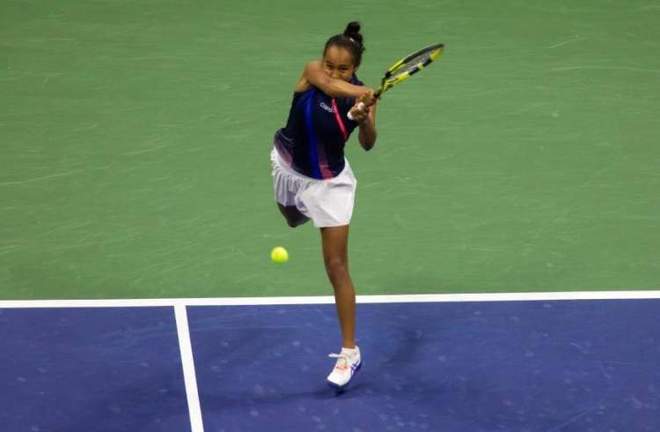 翻修工作按 翻修工作按