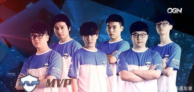 在联赛中崭 在联赛中崭