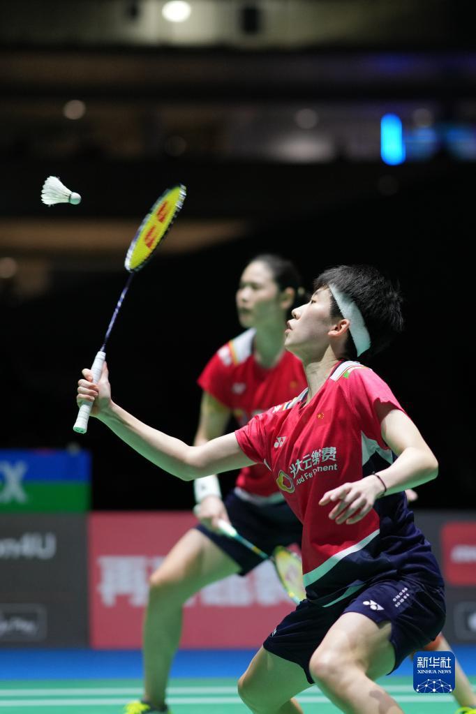 他们更多地 他们更多地